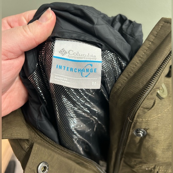 NWOT Columbia women’s Carson pass interchangeable winter jacket 2 in 1 - Picture 4 of 16